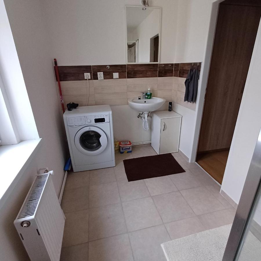 Ap 5 Alice Near Springs - 4 Rooms Karlowe Wary Zewnętrze zdjęcie